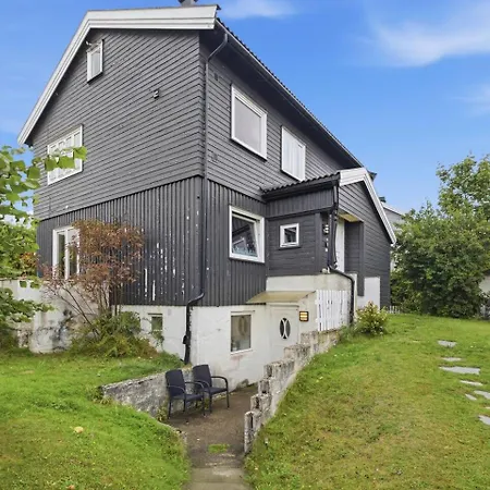 Fin Sentralt I Byen 2 Soverom 4 Sengeplasser * Tønsberg